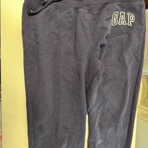 GAP Black Sweatpants Joggers with Relaxed Fit